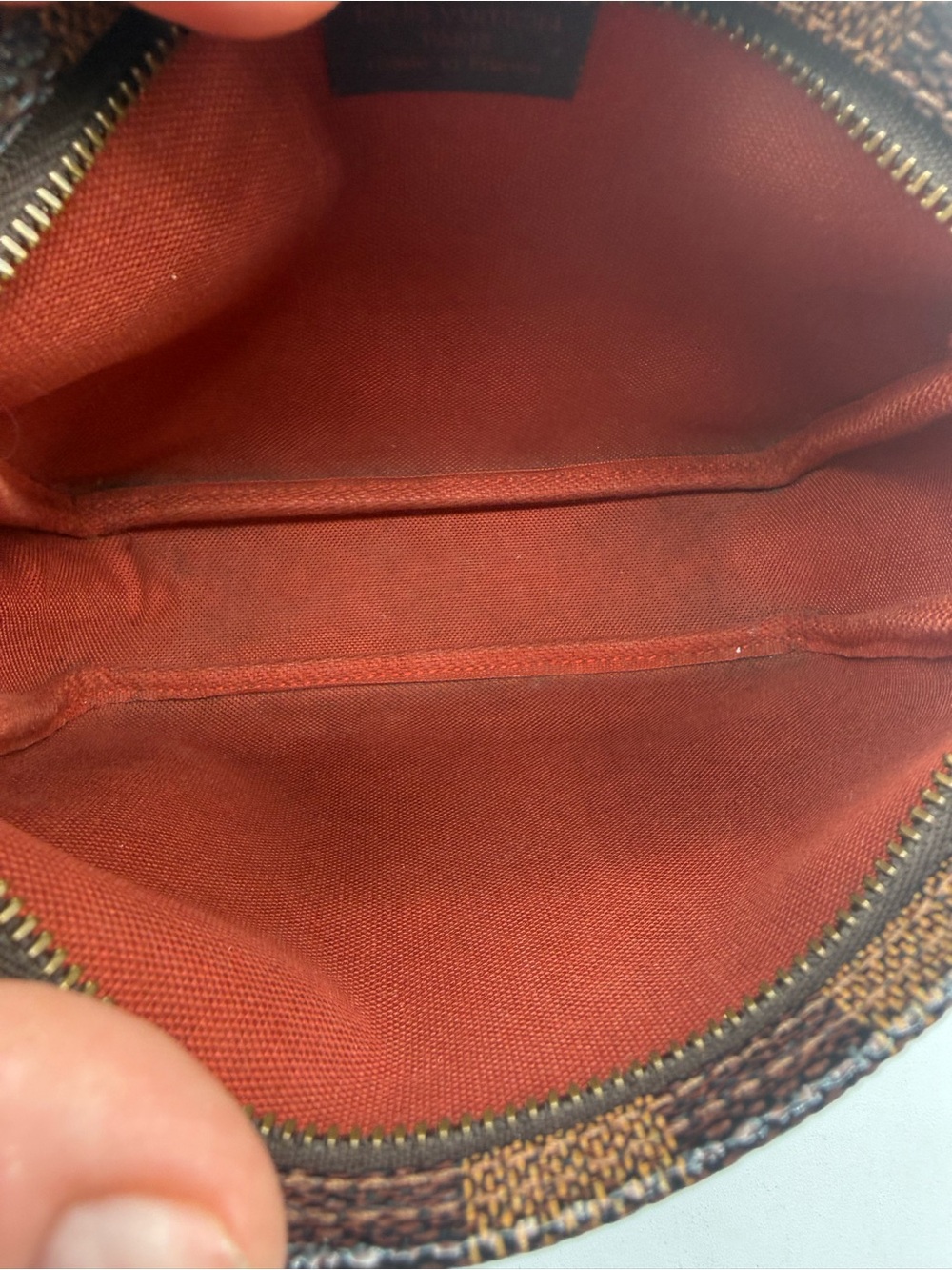 Authentic Louis Vuitton - Picture 12 of 15